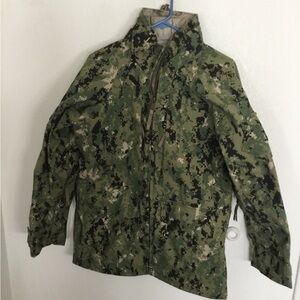 US navy nwu type iii green digital parka size small regular new without tags